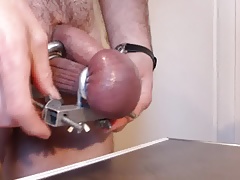 Quick Cum from Stretched Testicles