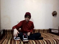 Emo skater twink licks own cum on sneakers