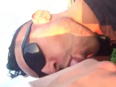 Executivo e bezerro no parque 3