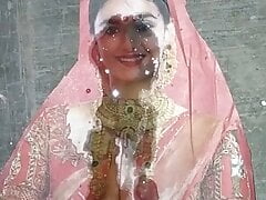 Keerthy suresh piss tribute