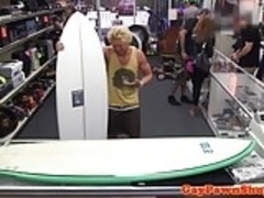 Sixpack surfer pawns before cockriding in mmm