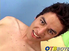 Latino lad Janiro likes to jerk