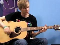 Hardcore gay Liam Summers has an impressively long, skinny body.