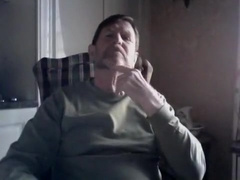 Step dad DISCHARGES HIS HUGE LOAD YET!