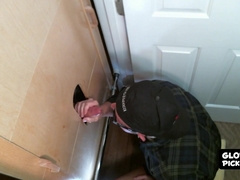 Naughty butt pirate found perfect glory hole schlong