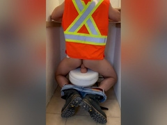 Blue Collar Looking To Get Caught - Rocky Vallarta And Muscle Daddy