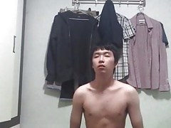 Korean namja jacks off