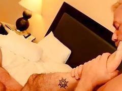 Gay XXX The Boss Gets Some Muscle Ass