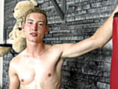 Pulă mare, jovencito, masturbación