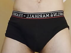 Stripping and cumming for you