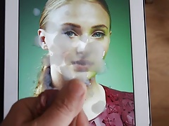 Cum on Sophie Turner - august 2014