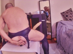 INFLATE ASS BUTTPLUG