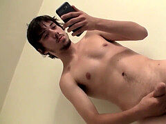 Bearded straighty jerking his thick meatpipe until a cum eruption