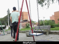 Homo Latino Teenager Men Sans a condom Nailing