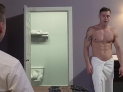 Handsome Young Gay Performers Fondling The Dongs - Justin Matthews, Zander Lane