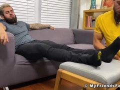 MY HOMIES SOLES - Bearded fellow sole adored and slurped by cool mate