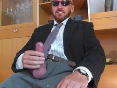 Gay foot worship and cum tribute for feet lovers