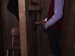 sesso nel confessionale