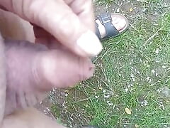 Garden Pissing