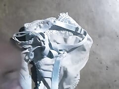 Bra Cumshot on Night