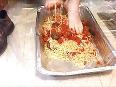 Spaghetti Feet
