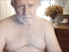 Daddy cums on cam