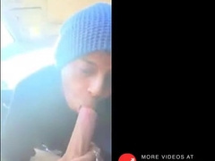 Novinho mama rolao e toma gala no carro 4