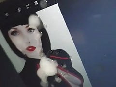 Cum tribute for Sam Strelitz