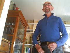 Wichsen aus der Zunft-Lederhose