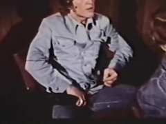 Hunting for some head - Blue Vanities