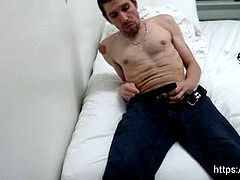 Uncircumcised, gay-amateur, jacking-off