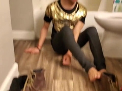 Daniel Hausser stuck on a net piece (blacked out)