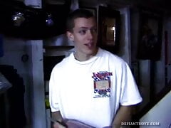 Amateur Shane Strokes One Out