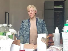 TWINK IS ALWAYS HUNGRY FOR RAW COCK