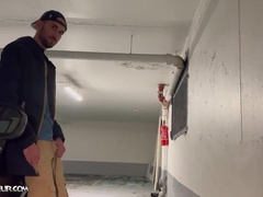 Show Me How Parisians Suck Cock