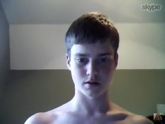 str8 s?t kille sv?ljer cock juice