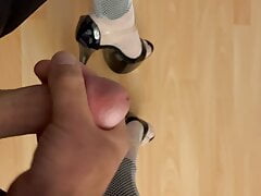 Cumming in back high heels