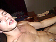 Gay bareback, gay cum, amateur gay