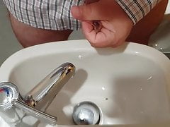 Wank with cum shot