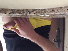 Brazilian guy cum (punheta)