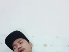 Thai Fap off and Ejaculation can't Manage หนุ่มไทบชักว่าวน้ำพุ่งรุนแรงเลอะที�