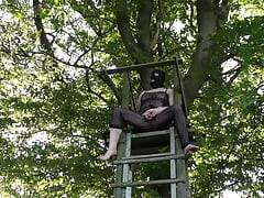 B-Roll: Pee 007 - Both uncut single-cam footages of me peeing in public from deerstand. Exhibitionist Tobi00815