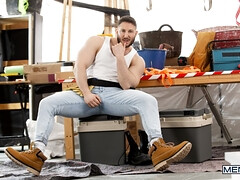 Construction workers take a break from work to have anal