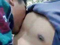 Gay Sex : Gay Indonesian Suck