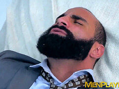 Elegant otter delivers a messy blowjob and gets his butt pounded