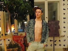 TWINK IS ALWAYS HUNGRY FOR RAW COCK