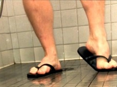 Jetsfan1983's Shower Feet