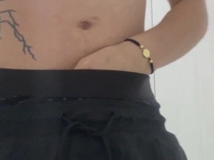 I like to jizm in jets, it perceives much nicer, enjoy it.