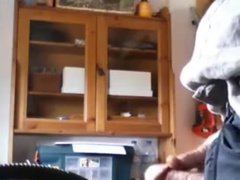 SBORRATA DI UN VECCHIO CHE CURA UNA MIA AMICA RUMENA