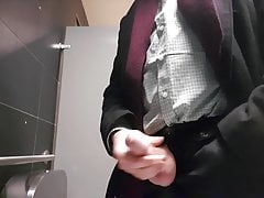 Chauffeur jerking cock on break
